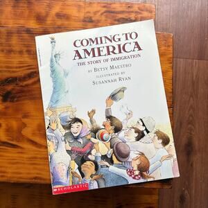 Vintage 1996 Coming To America The Story Of Immigration Paperback Book